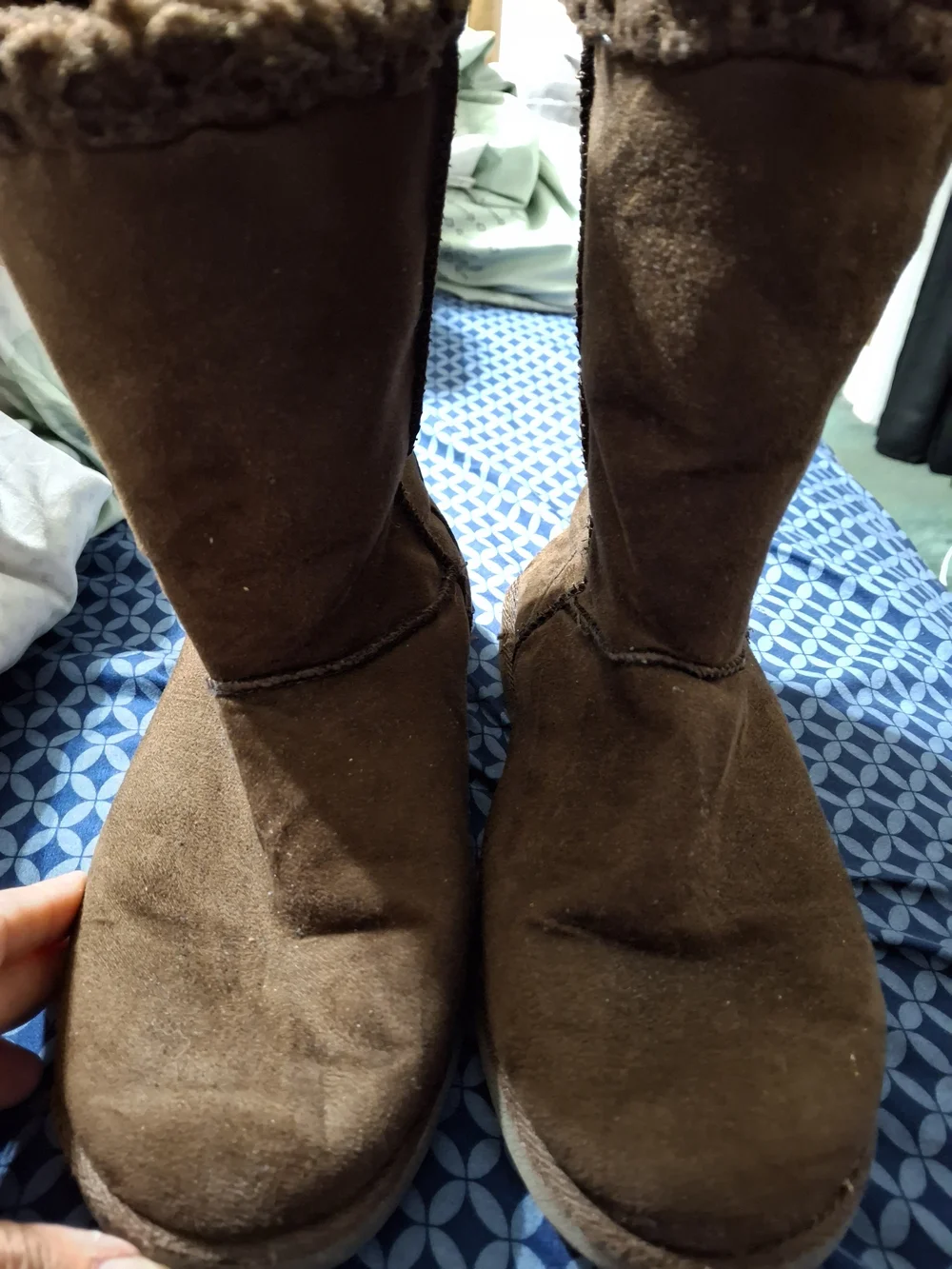 Skechers Brown Faux-Suede Plush-Lined Winter Pull-On Boots